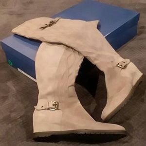 NEW Napoleoni Suede Boots, Over the Knee